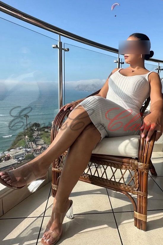 Preciosa escort de lujo peruana Sirena