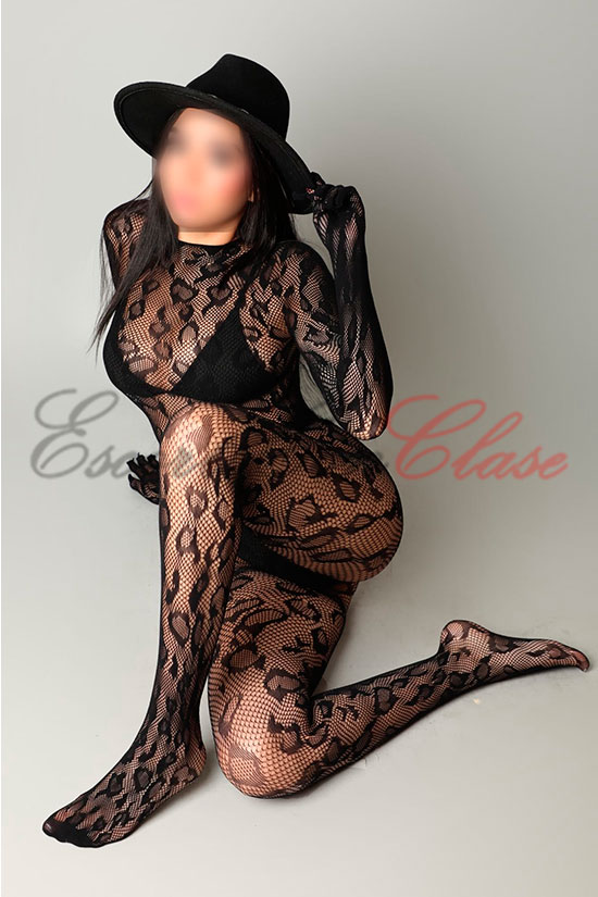 Escort de lujo de 21años. Lencería trasparente. Fátima book 2026